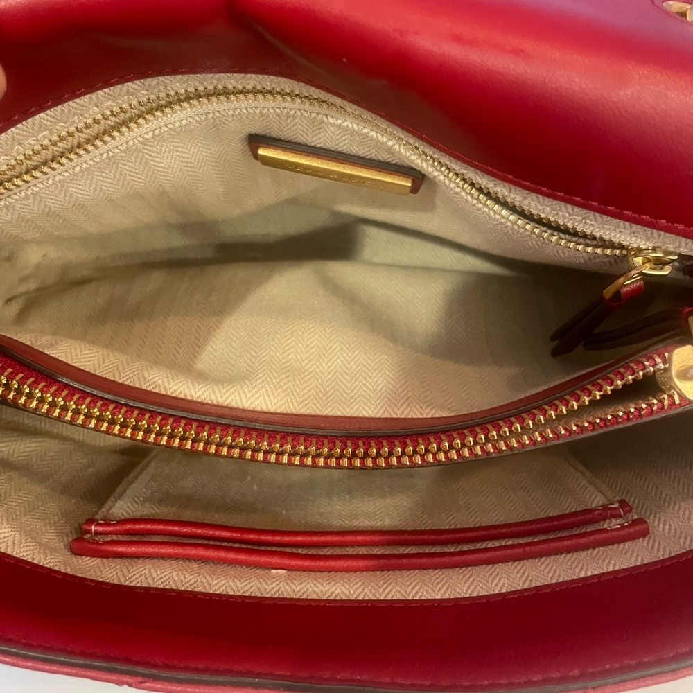 Kira Chevron Convertible Shoulder Bag
Color: Redstone - Picture 6 of 12